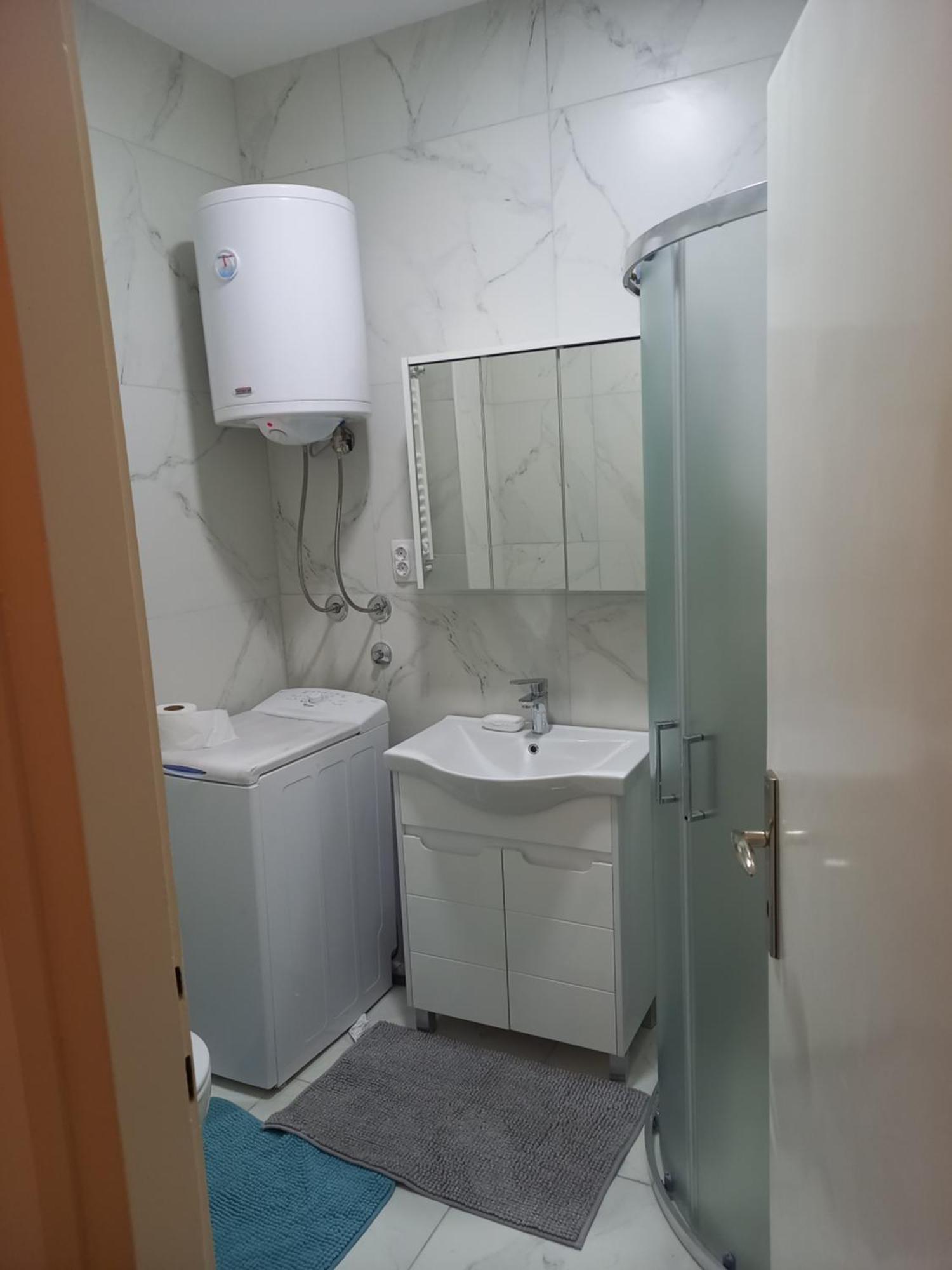 Nikola Hram Lägenhet Belgrad Exteriör bild